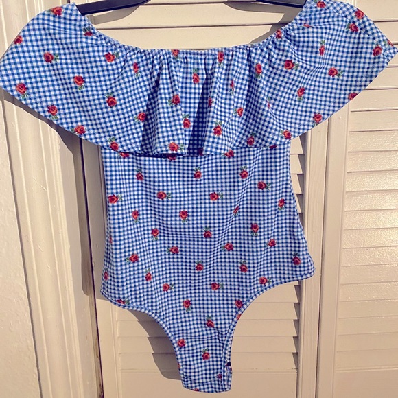 Picnic style bodysuit - Picture 1 of 4